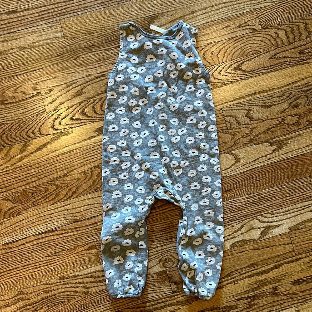 Neutral floral romper jumpsuit 2-3Y
